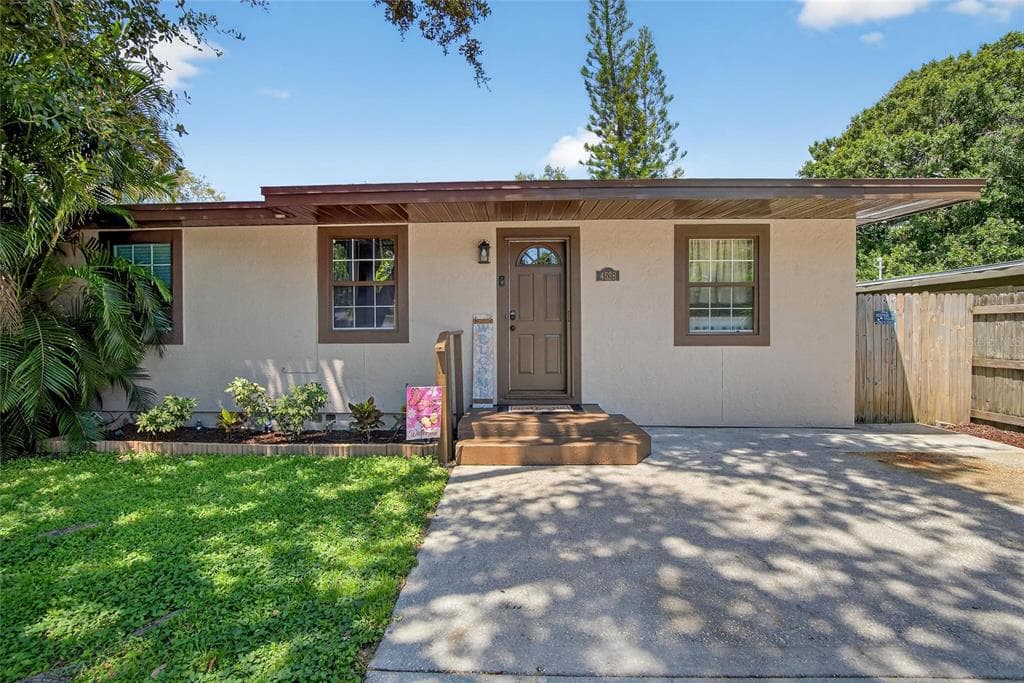 4528 73RD STREET N ST PETERSBURG, FL 33709