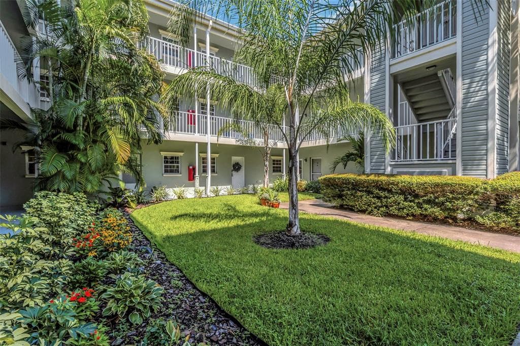 330 PROMENADE DRIVE UNIT 103 DUNEDIN, FL 34698