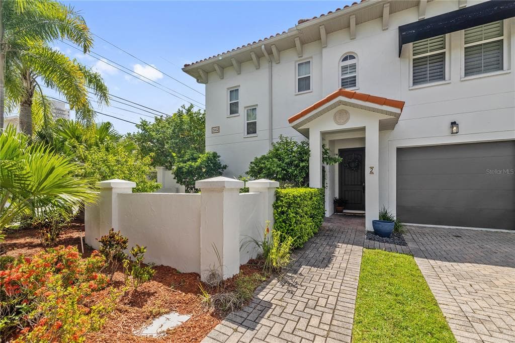 3102 W EL PRADO BOULEVARD UNIT 2 TAMPA, FL 33629