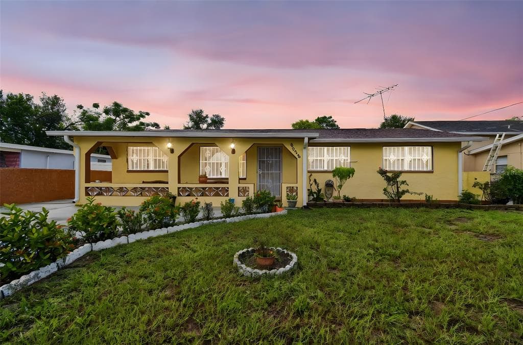 6028 W CLIFTON ST TAMPA, FL 33634