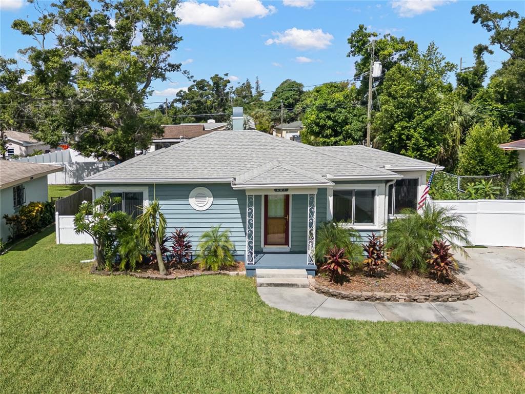 201 39TH STREET S ST PETERSBURG, FL 33711