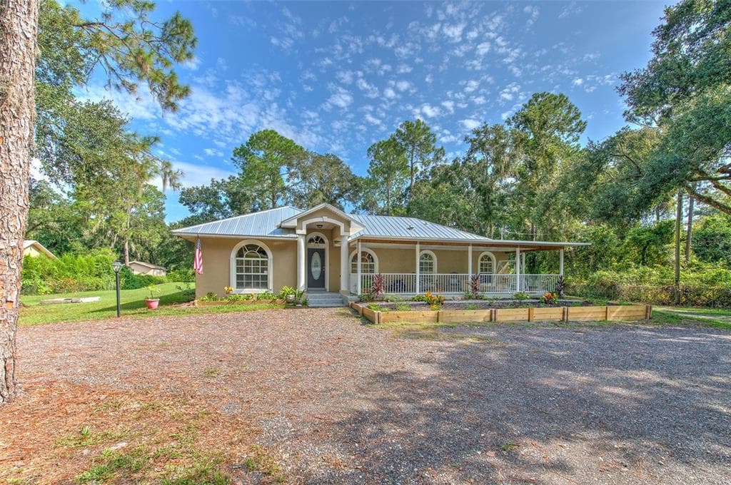 118 E HUNTER RD PLANT CITY, FL 33565