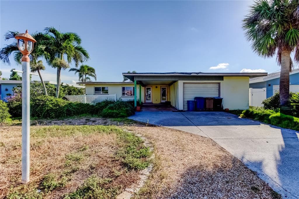 496 20TH AVENUE INDIAN ROCKS BEACH, FL 33785