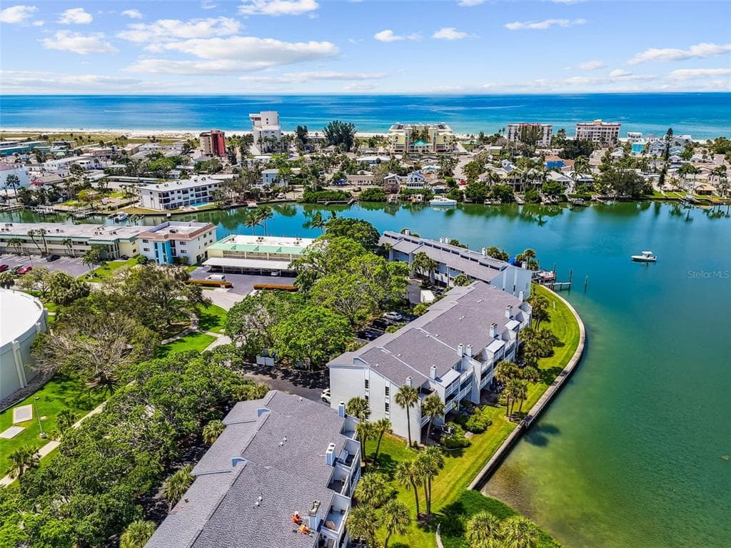12134 CAPRI CIR S UNIT 803 TREASURE ISLAND, FL 33706