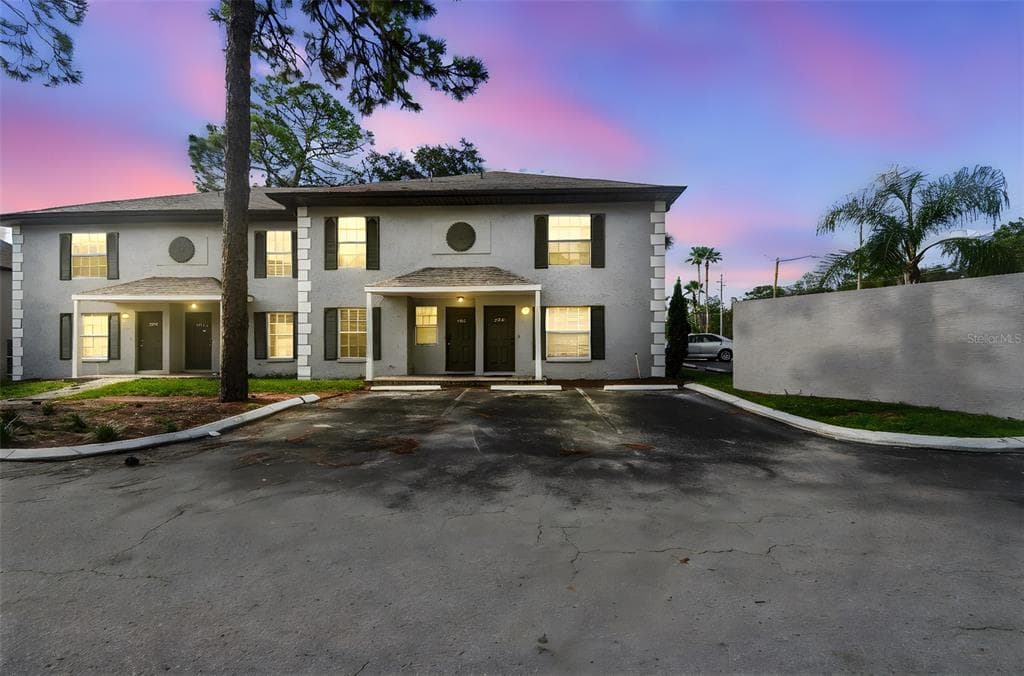 5238 SUNRIDGE PALMS DRIVE