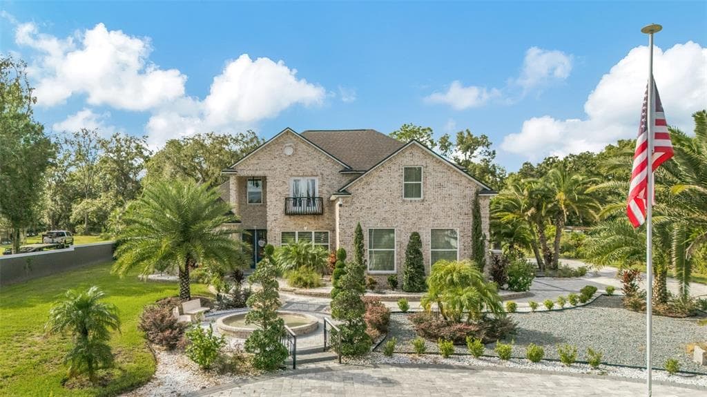416 W SOCRUM LOOP ROAD LAKELAND, FL 33809