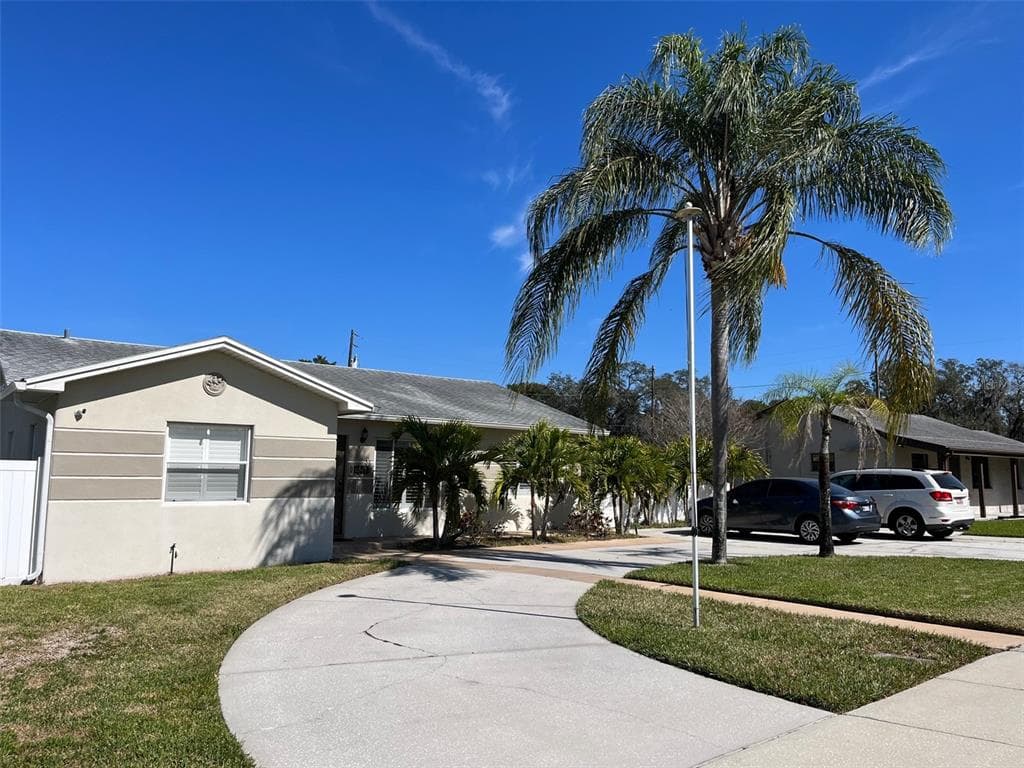 6345 OLD MAIN STREET NEW PORT RICHEY, FL 34653
