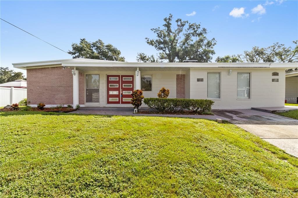 6705 N 32ND STREET TAMPA, FL 33610