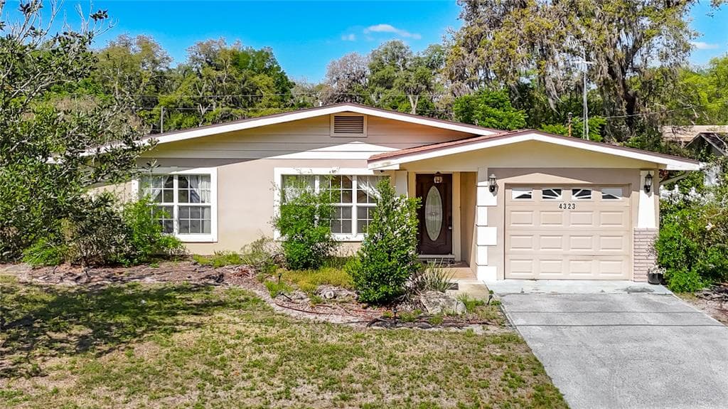 4323 5TH STREET ZEPHYRHILLS, FL 33542