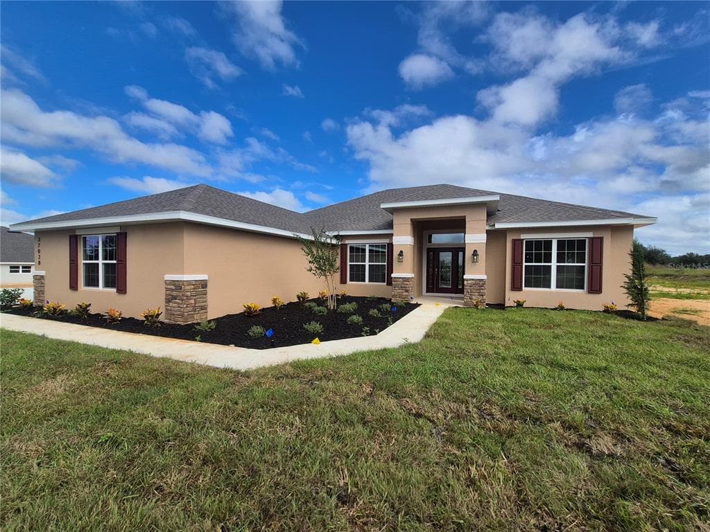 37028 HIDDEN VIEW DADE CITY, FL 33523