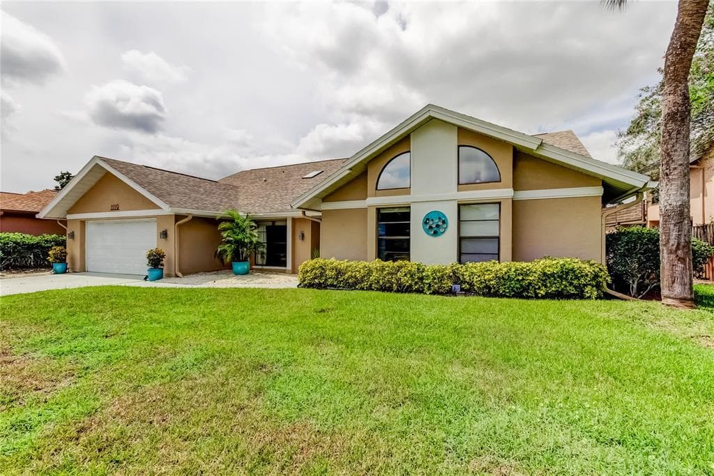 1119 HUNTINGTON LANE SAFETY HARBOR, FL 34695