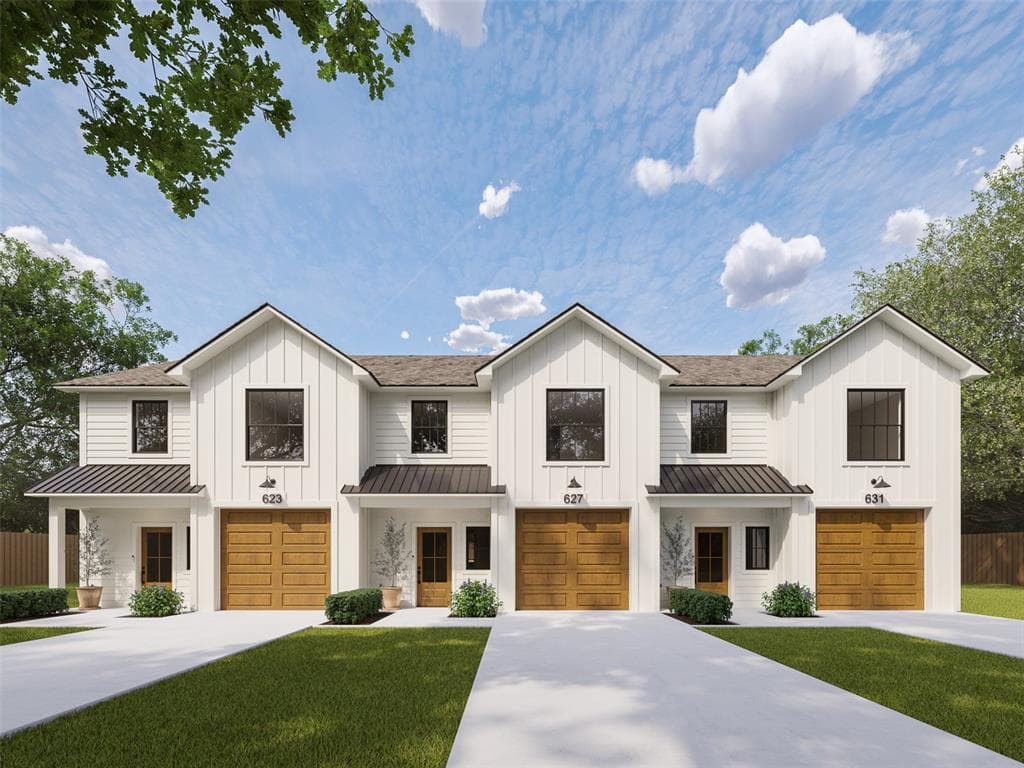 124 N MILLER ROAD VALRICO, FL 33594