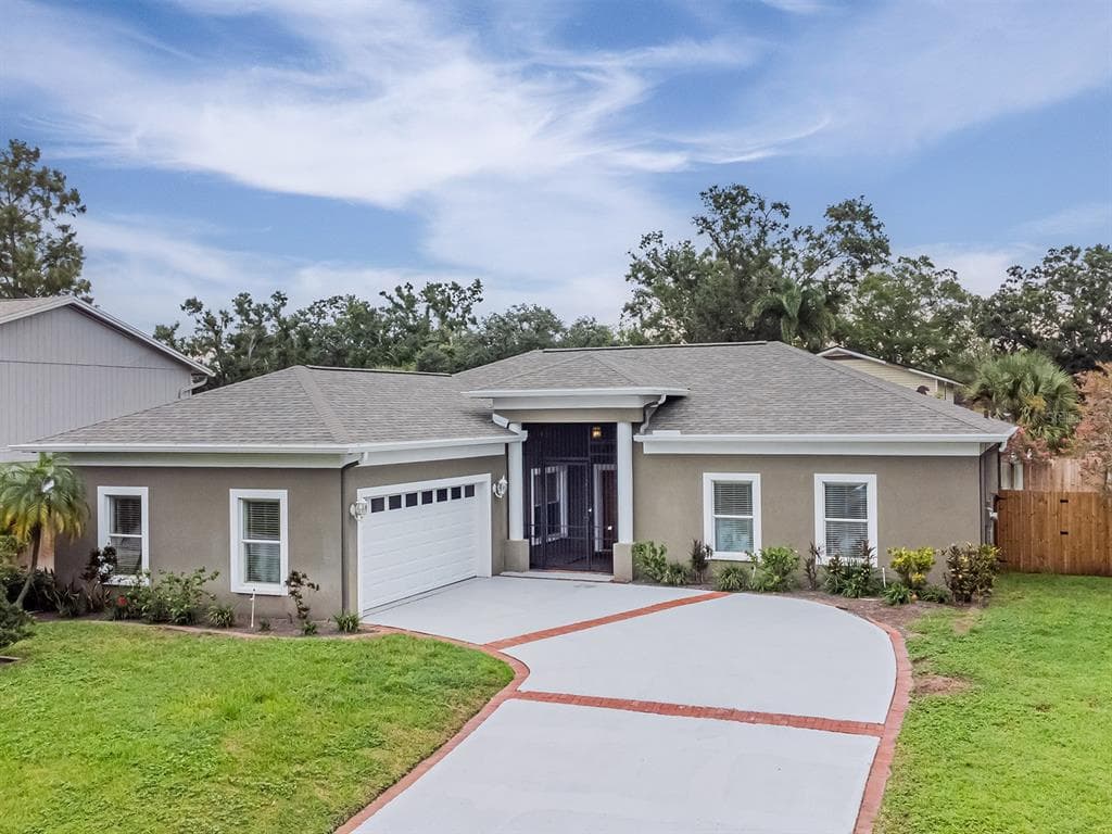 15617 GARDENSIDE LANE TAMPA, FL 33624
