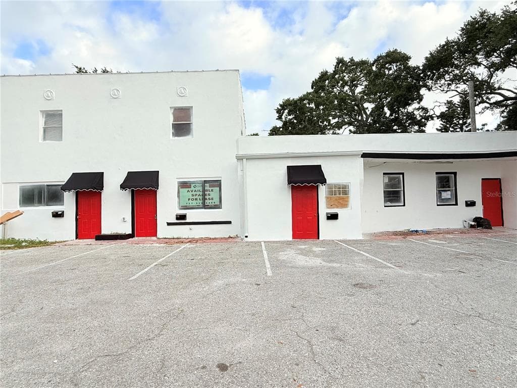 1701 18TH AVENUE S UNIT 1 ST PETERSBURG, FL 33712