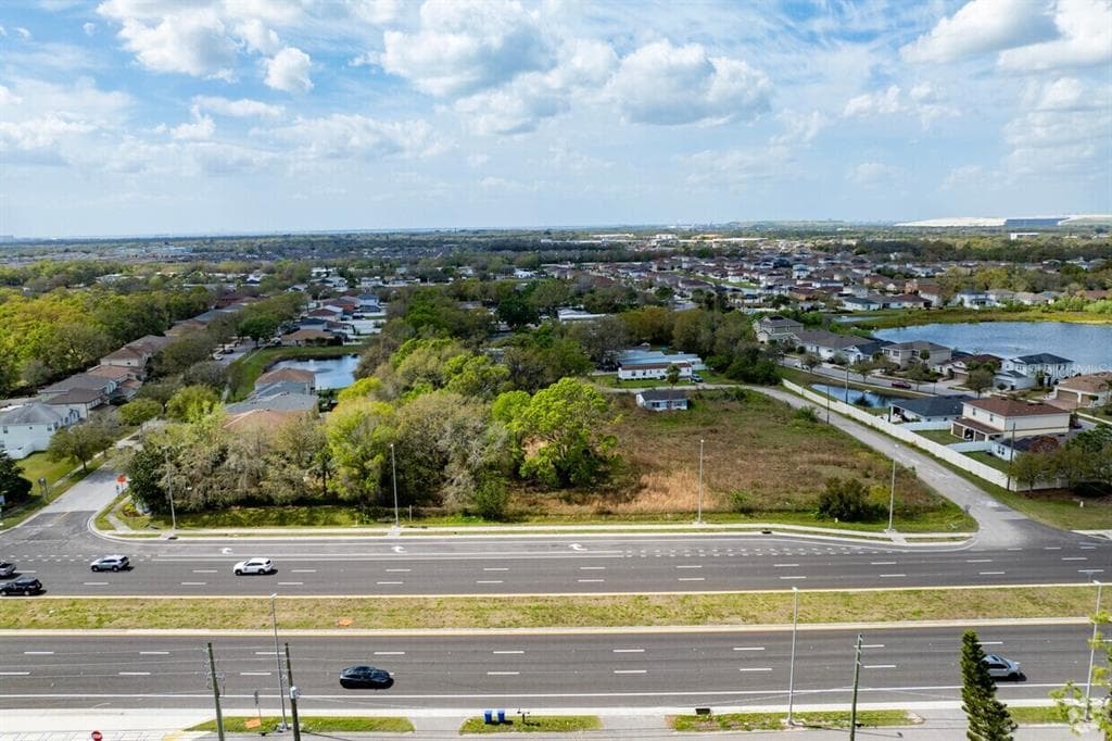 11005 S 301 HIGHWAY RIVERVIEW, FL 33578