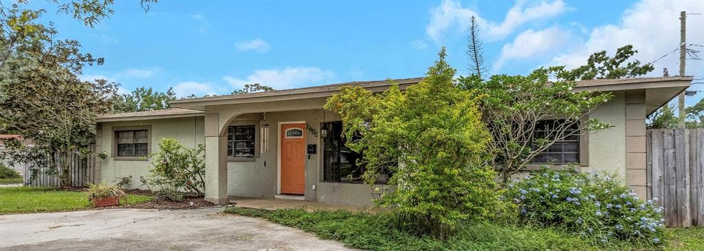 2600 56TH LANE N ST PETERSBURG, FL 33710