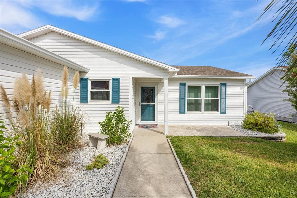 1244 CARVELLO DRIVE THE VILLAGES, FL 32162