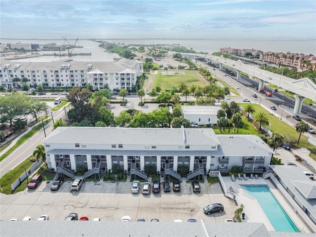 4907 W MCELROY-A AVENUE UNIT H209