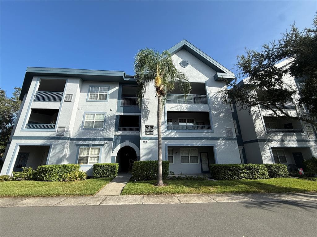 1600 VILLA CAPRI CIRCLE UNIT 307 ODESSA, FL 33556