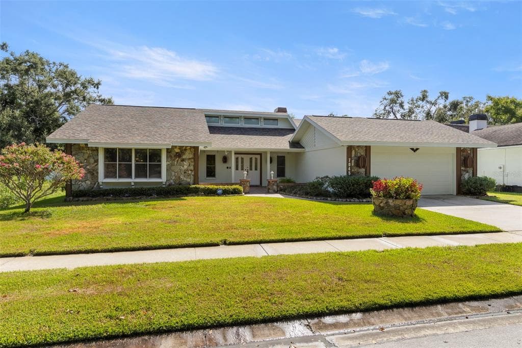 7045 123 STREET SEMINOLE, FL 33772