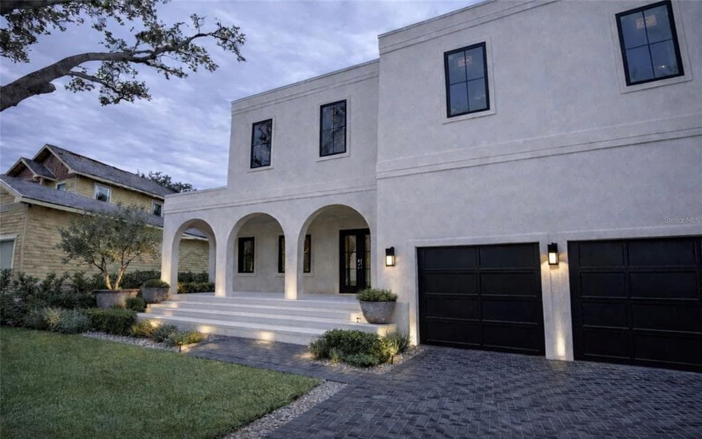 3602 E RENELLIE CIRCLE TAMPA, FL 33629