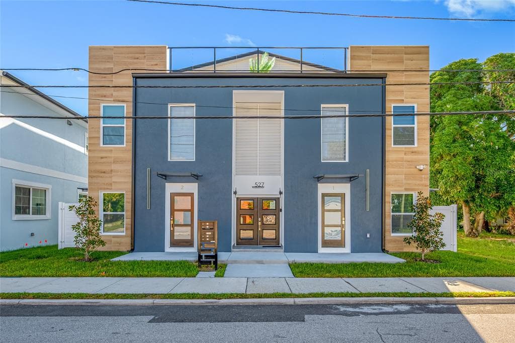 527 N GARDEN AVENUE Unit 1 CLEARWATER, FL 33755