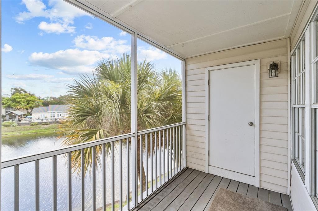 3265 HAVILAND COURT UNIT 302 PALM HARBOR, FL 34684