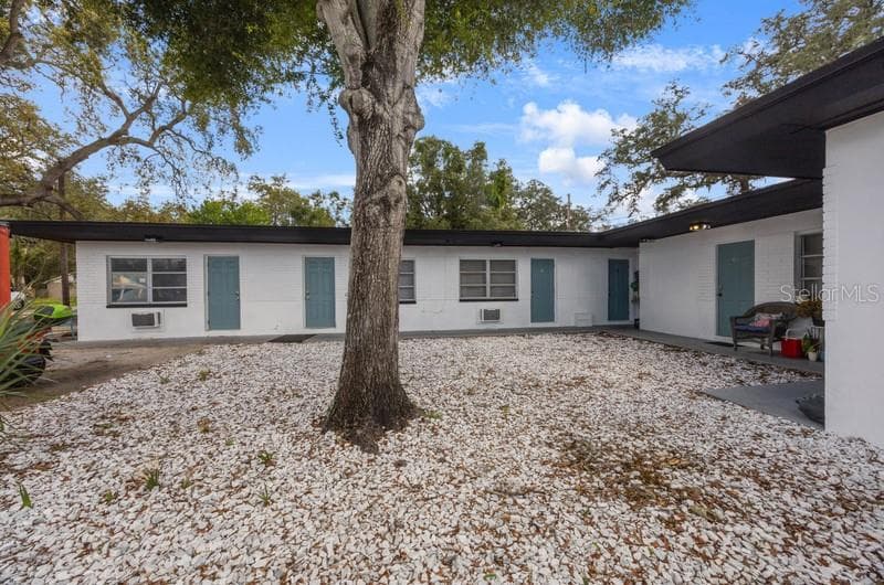 715 16TH AVENUE NW LARGO, FL 33770
