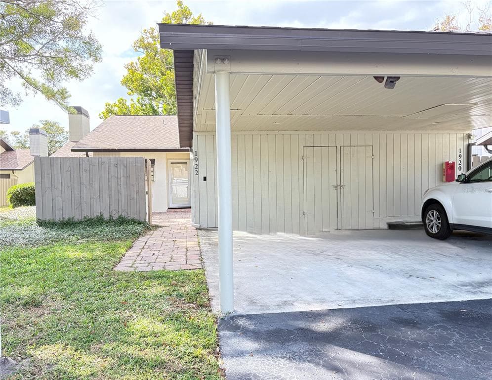 1922 WHITNEY WAY CLEARWATER, FL 33760