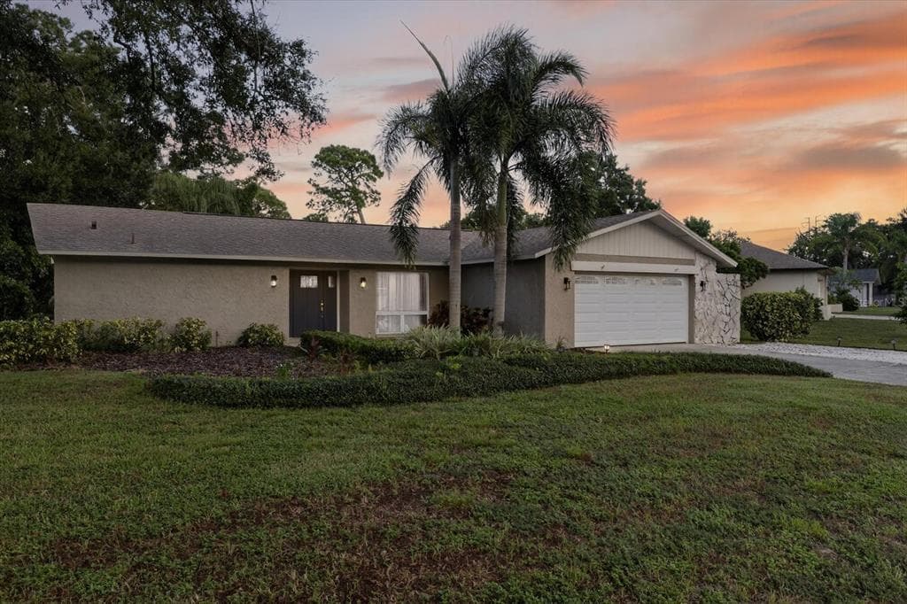 775 WILD OAK LANE