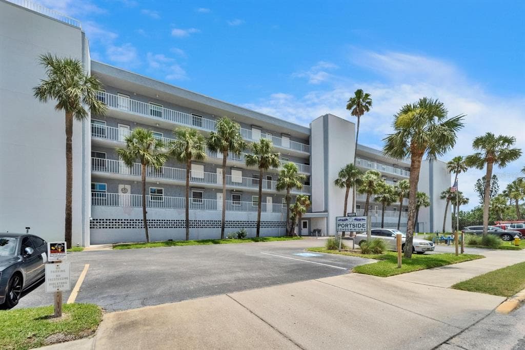 18325 GULF BOULEVARD UNIT 407 REDINGTON SHORES, FL 33708