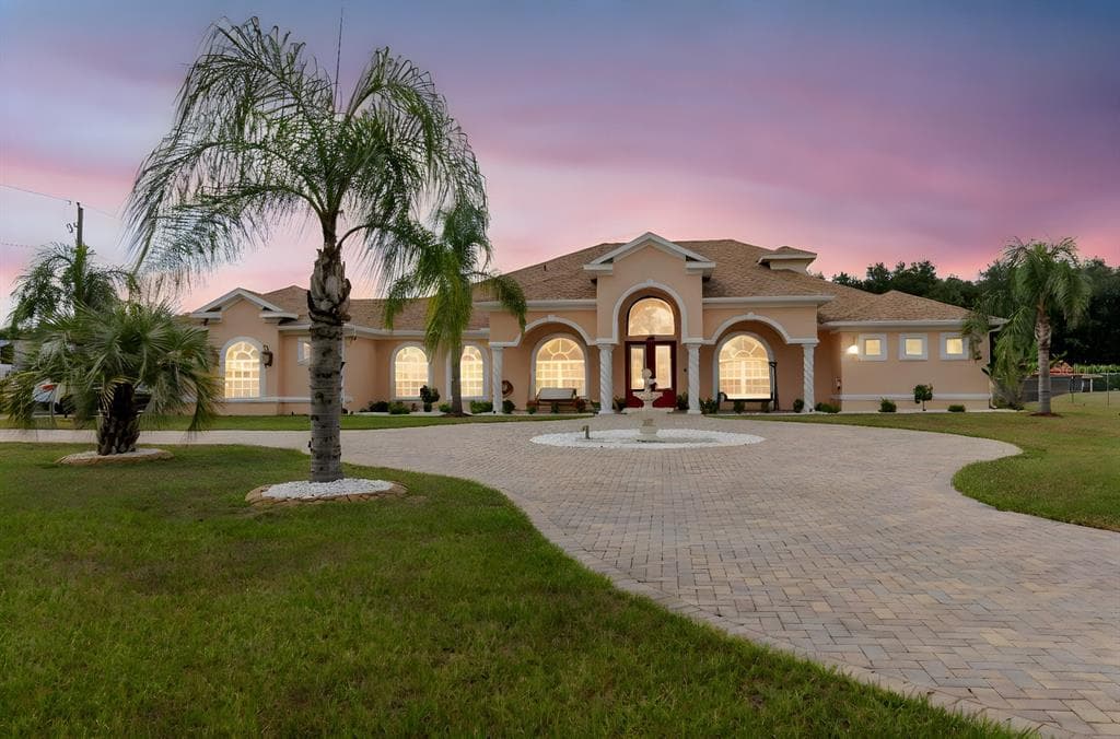 4504 TOWER RIDGE LANE