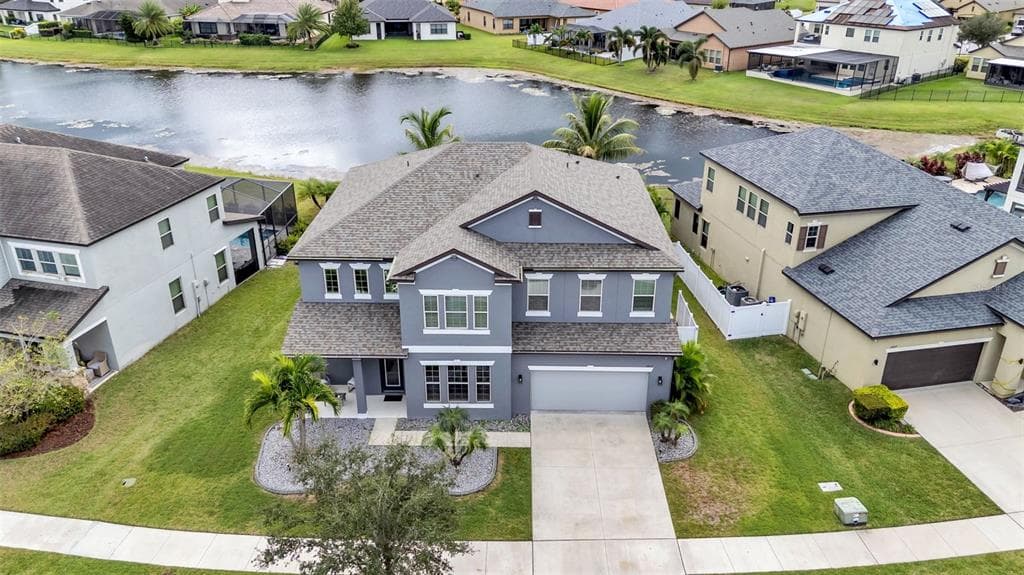 11831 CROSS VINE DRIVE
