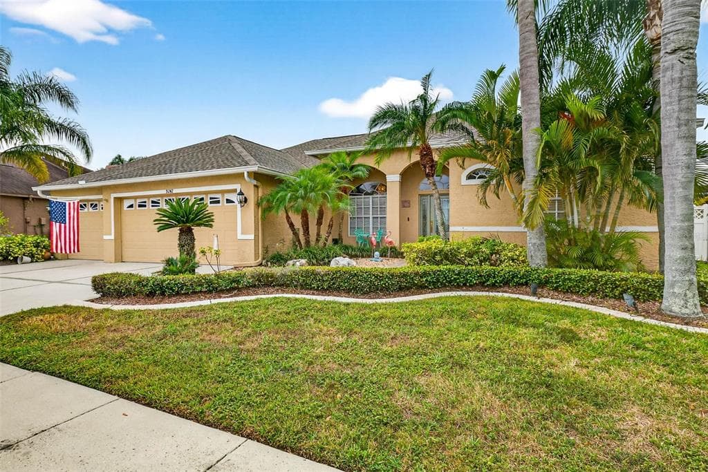 9242 ESTATE COVE CIRCLE