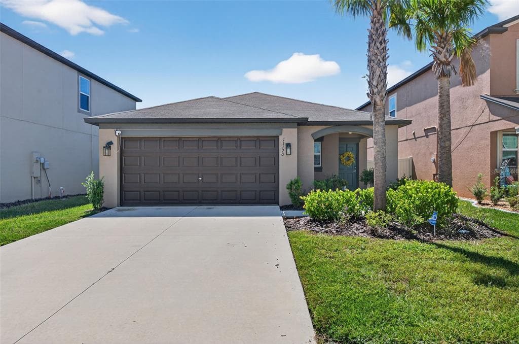 11120 RADIANT SHORE LOOP
