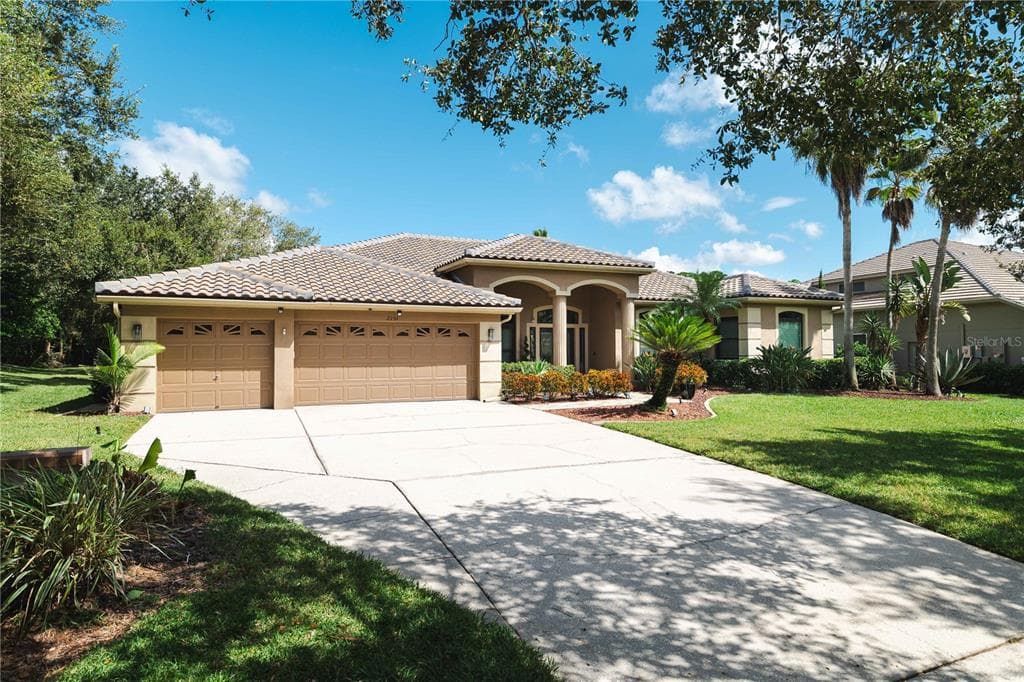 2151 DIAMOND COURT OLDSMAR, FL 34677