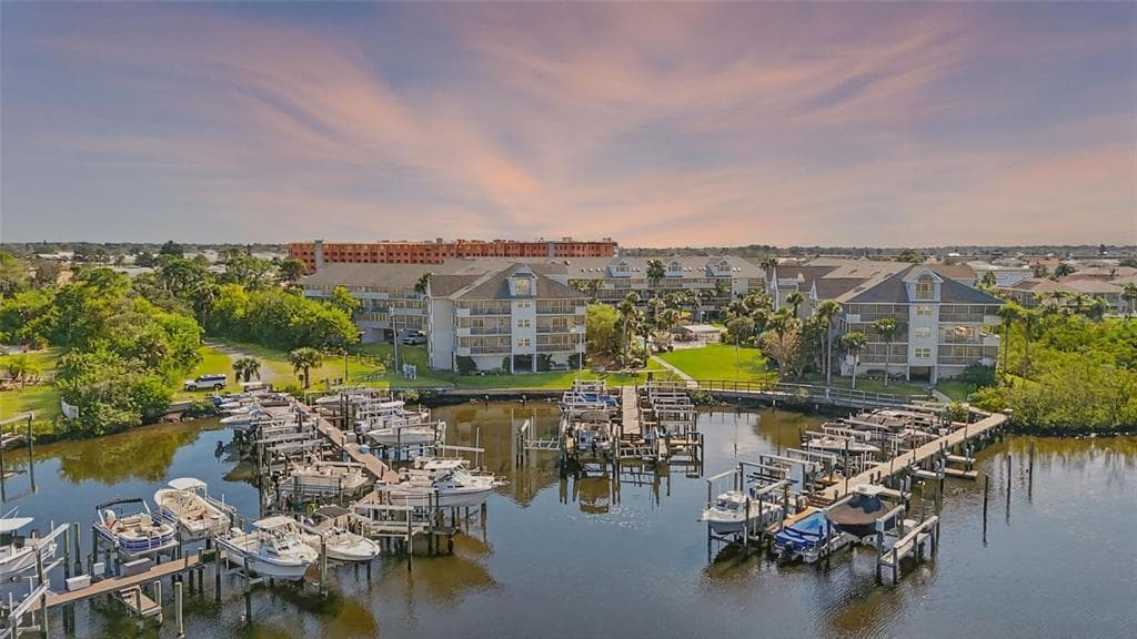 5567 SEA FOREST DRIVE UNIT 323 NEW PORT RICHEY, FL 34652
