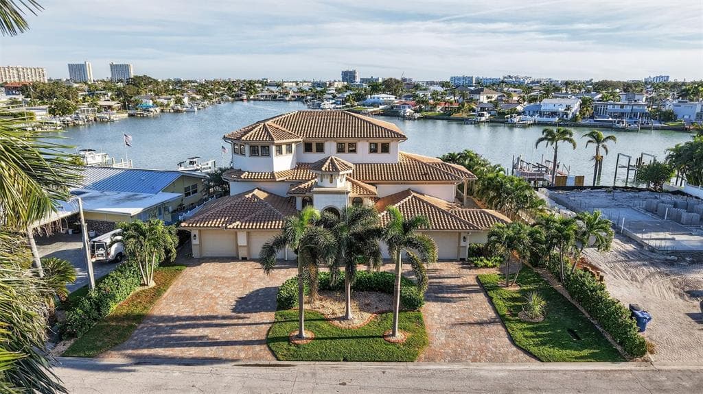 7974 9TH AVENUE S ST PETERSBURG, FL 33707