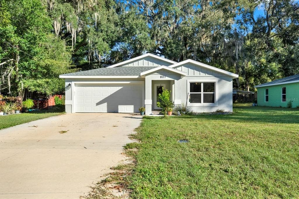 801 OSCEOLA AVENUE WILDWOOD, FL 34785