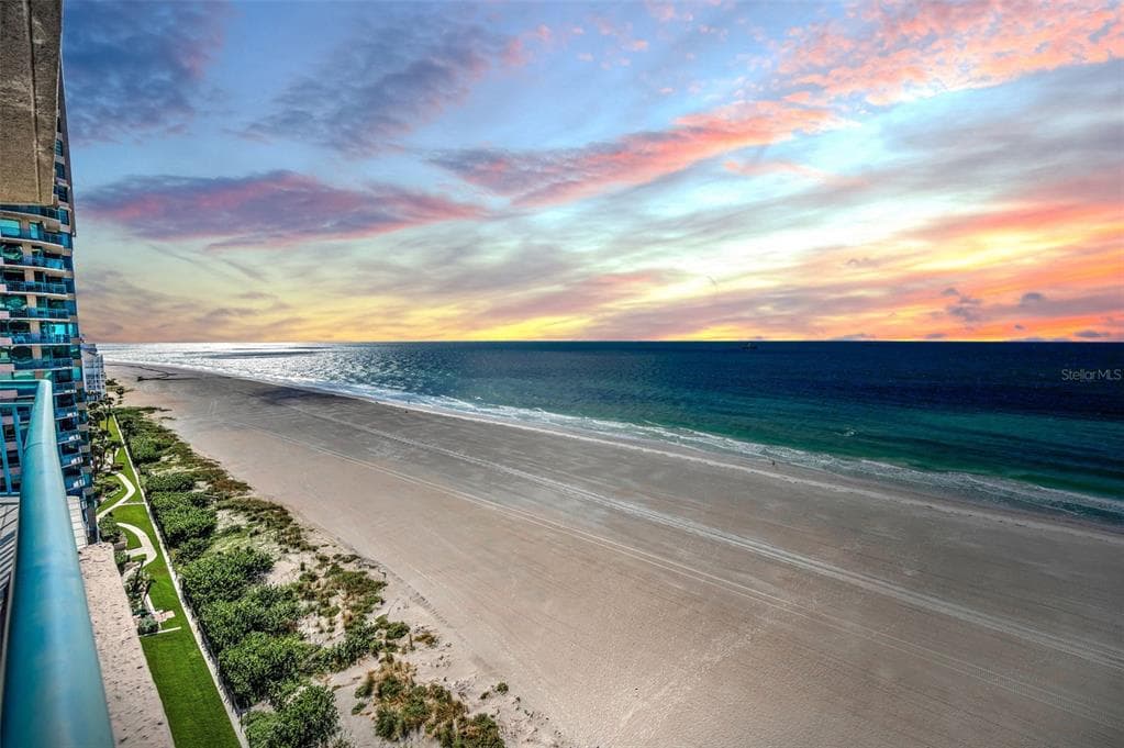1520 GULF BOULEVARD UNIT 1101 CLEARWATER BEACH, FL 33767