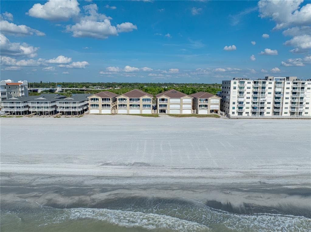 18700 GULF BOULEVARD UNIT 5