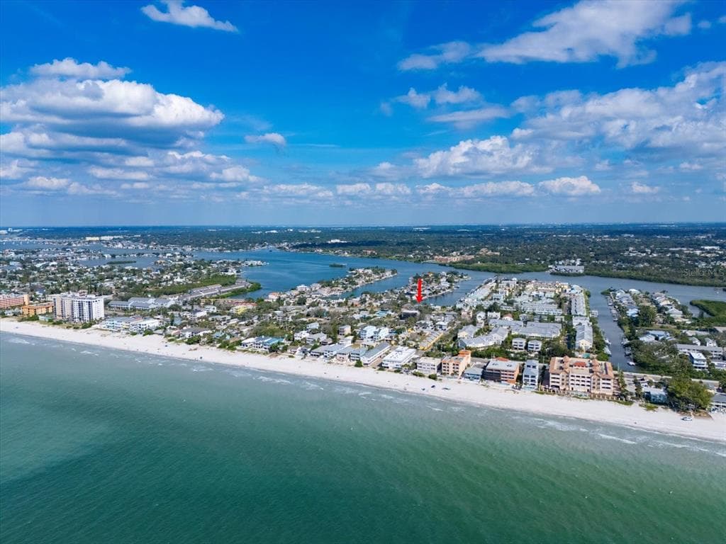 711 E GULF BOULEVARD INDIAN ROCKS BEACH, FL 33785