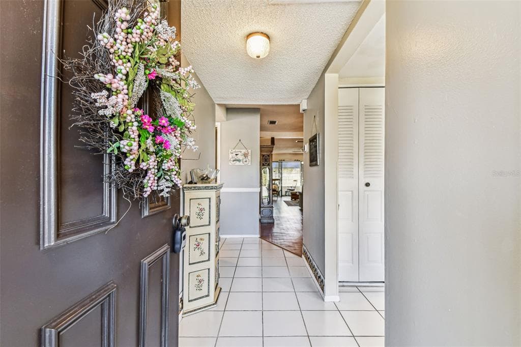 19029 US HIGHWAY 19 N UNIT 10D CLEARWATER, FL 33764