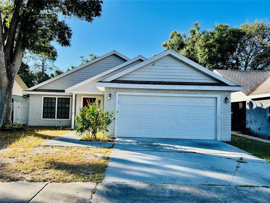 11337 MAYBROOK AVENUE RIVERVIEW, FL 33569