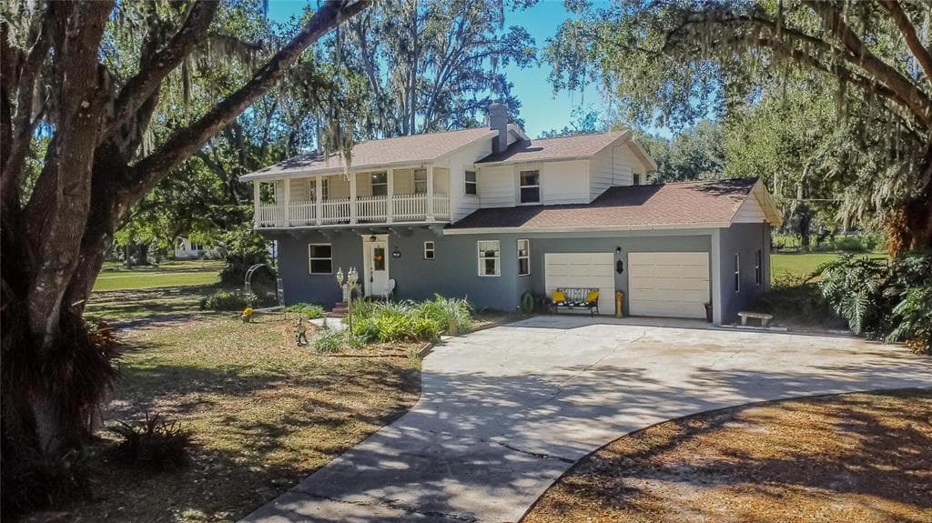 2203 HIDDEN POND ROAD PLANT CITY, FL 33565