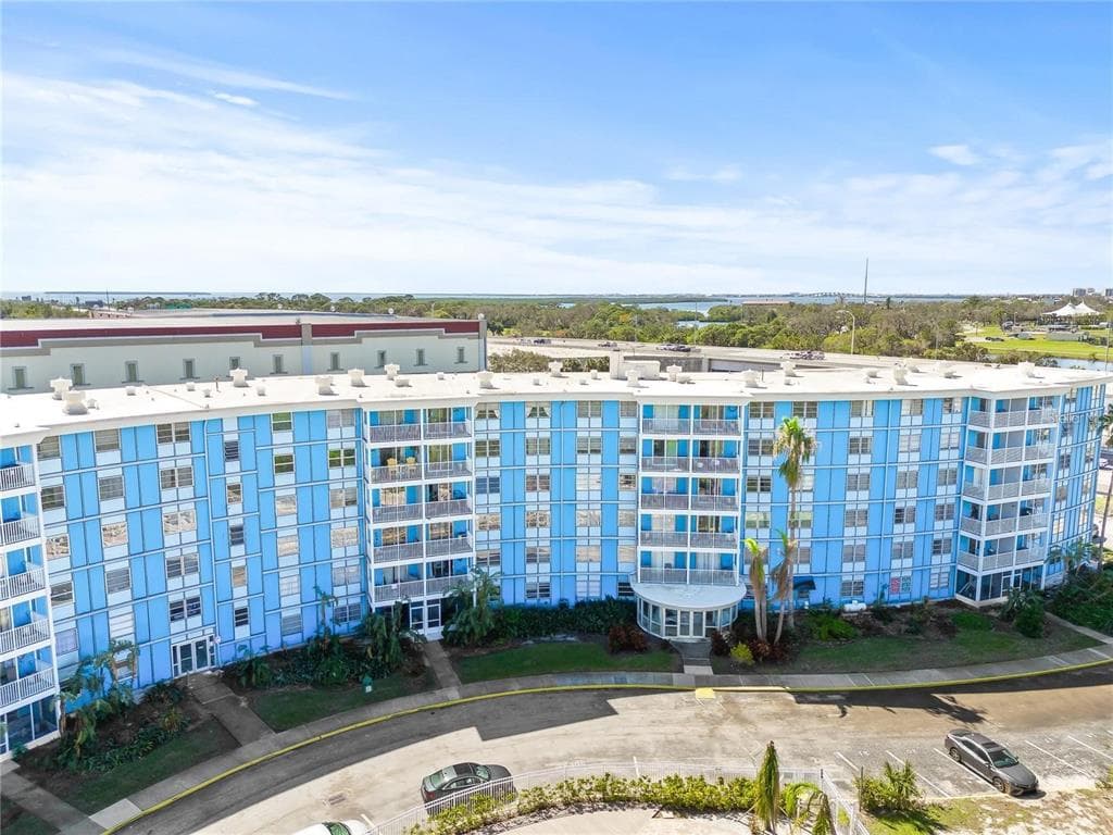 3315 58TH AVENUE S UNIT 309 ST PETERSBURG, FL 33712