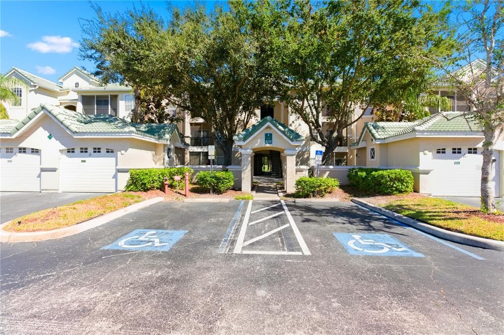 5122 NORTHRIDGE ROAD UNIT 107 SARASOTA, FL 34238