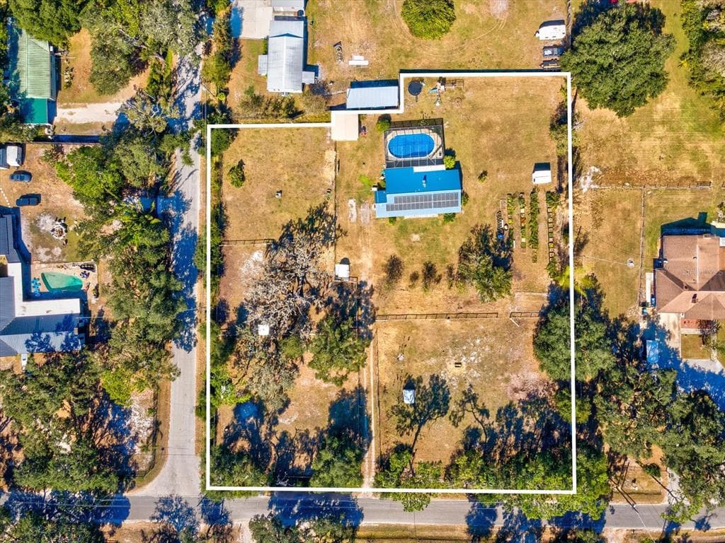 8206 FRANKLIN ROAD PLANT CITY, FL 33565