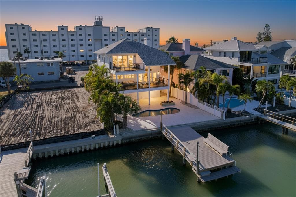8485 BLIND PASS DRIVE TREASURE ISLAND, FL 33706
