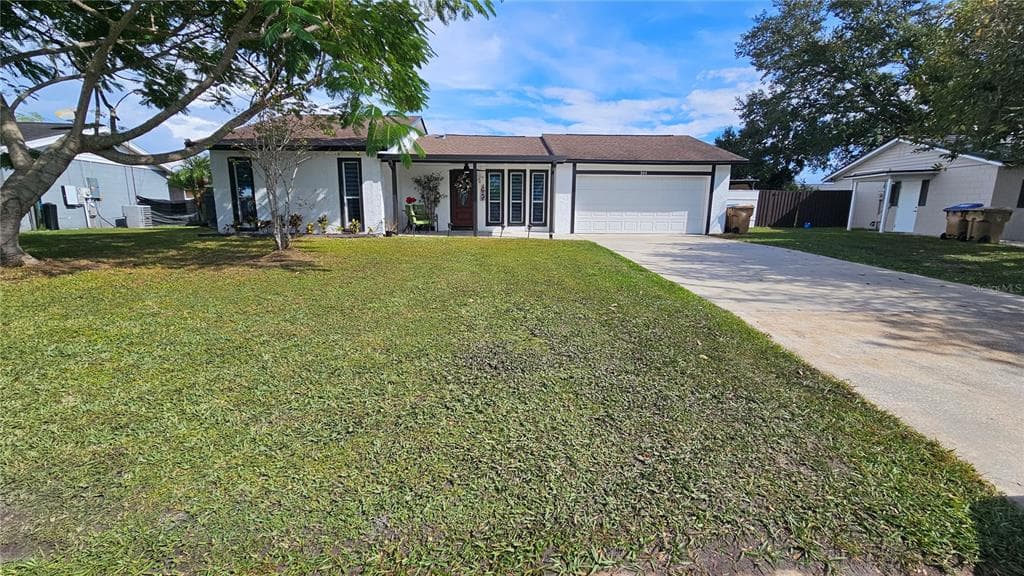 305 GARDENIA ROAD KISSIMMEE, FL 34743